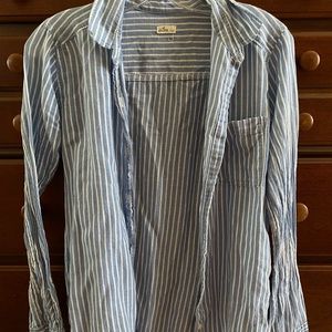 striped hollister button-up top